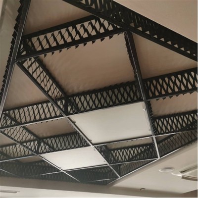 How many types of expanded metal mesh are there?