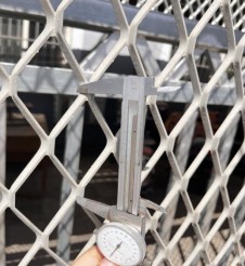 What are the main uses of expanded metal mesh?